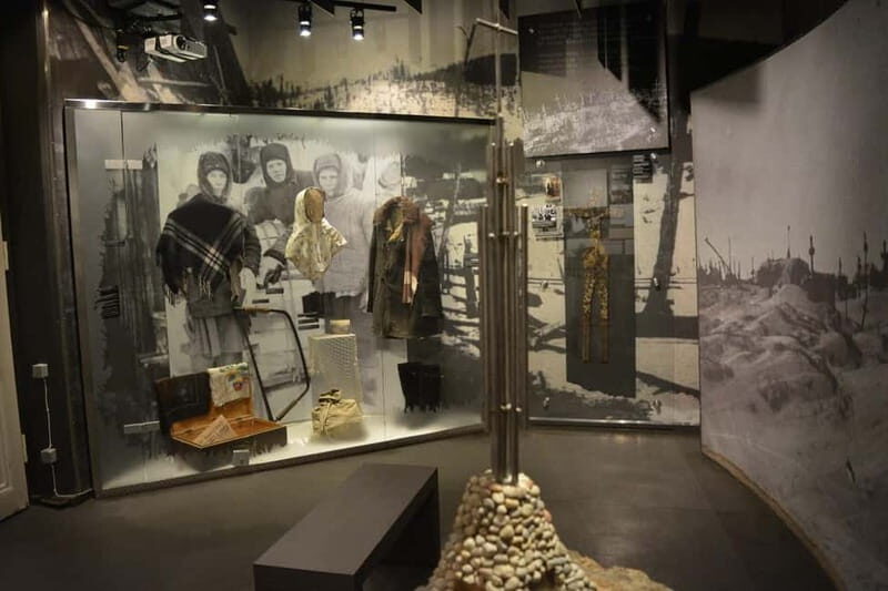 Vilnius: KGB Museum and Museum of Occupations Tour - Key Points