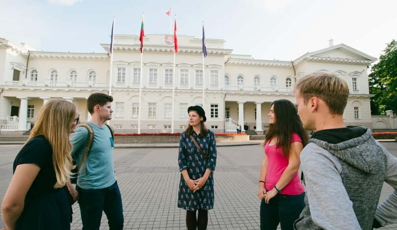 Vilnius Old Town walking tour with snacks - A Deep Dive Into the Vilnius Old Town Walking Tour