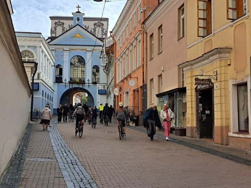 Vilnius: Private City Bike Tour of Vilnius Highlights - Key Points