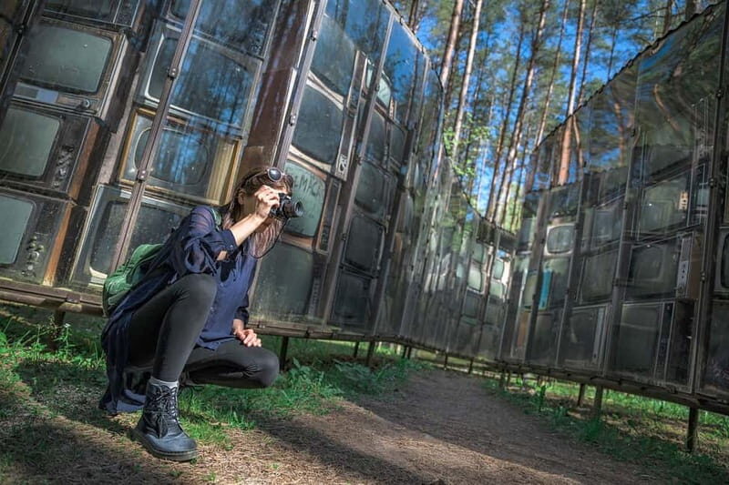Vilnius: Private Europos Parkas Tour with Entrance Ticket - Exploring Europos Parkas: Art, Nature, and History in Harmony  