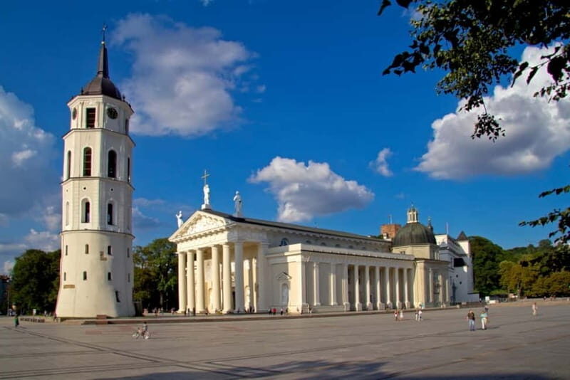 Vilnius: Sightseeing Audio Tour - Who Will Love This Tour