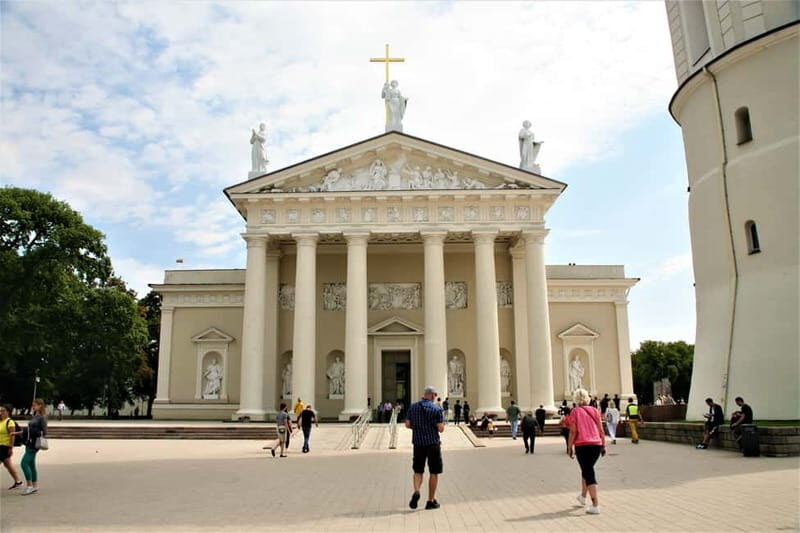 Vilnius: Then and Now Private Old Town Tour - The Itinerary Breakdown