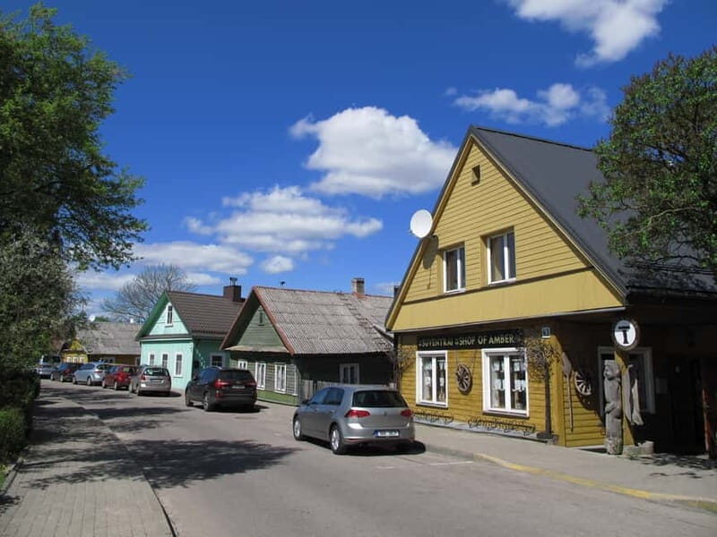 Vilnius: Trakai Tour with Audio Guide and Minibus Transfers - Pricing and Value