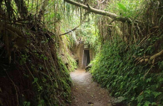 Vinh Moc Tunnels & Khe Sanh DMZ Tour From Hue or Phong Nha - Tips for a Great Tour Experience