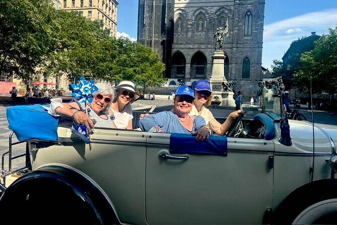 Vintage 1930 convertible! Old Montreal Tour-Private Guide -70 min - Key Points