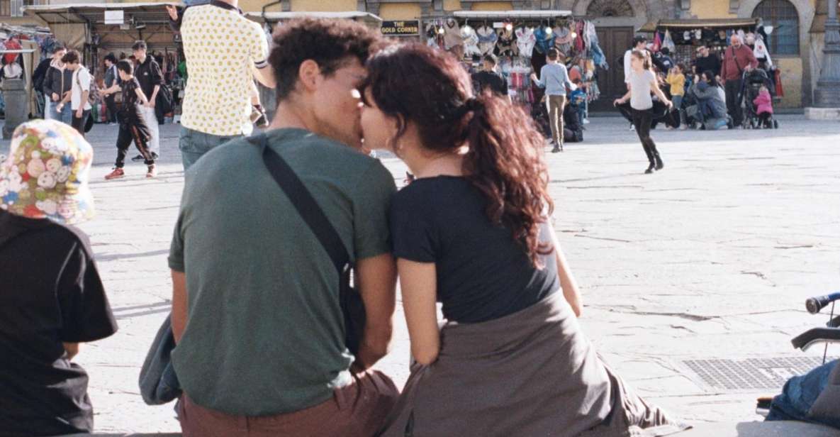 Vintage Photographer in Florence (Perfect for Couple) - Booking Your Session