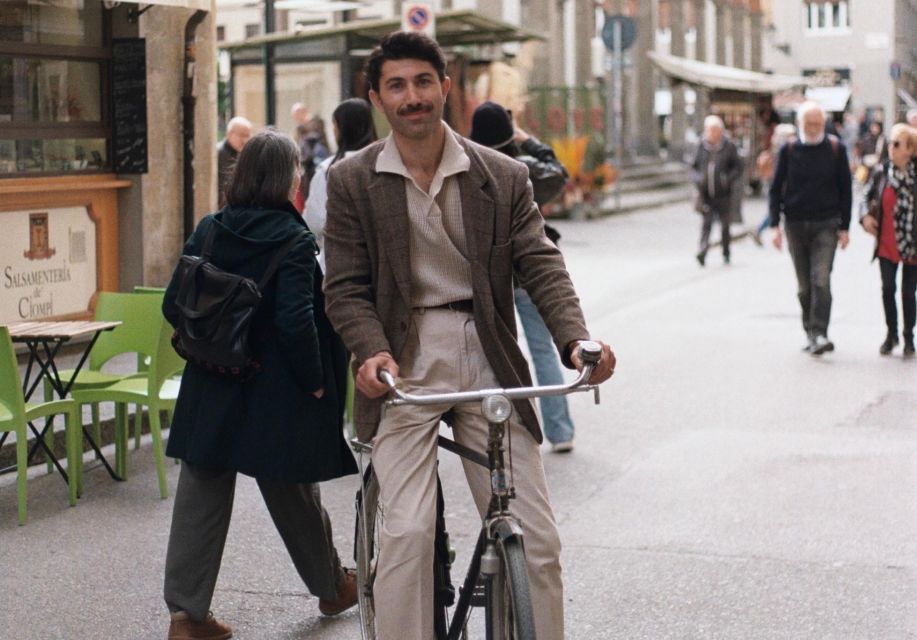 Vintage Photographer in Florence (Perfect for Couple) - Delivery Timeline