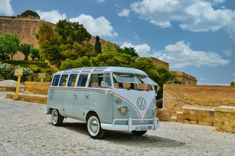 Vintage Tour Around Alicante in Genuine Kombi T1 Vans - A Stroll Through the Explanada De España
