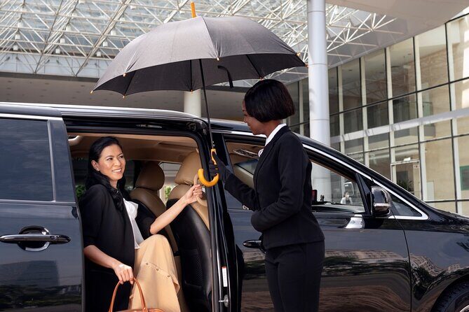 VIP Airport Butler Arrival Experience in Jamaica - Key Points