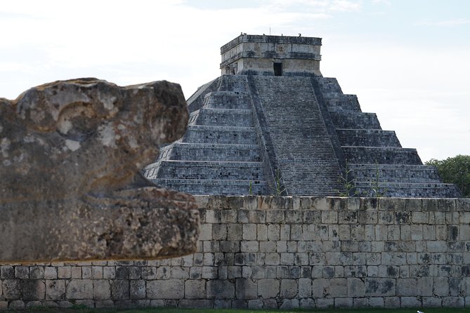 VIP Chichen Itza Private Tour - Luxury Car - Dining Experience