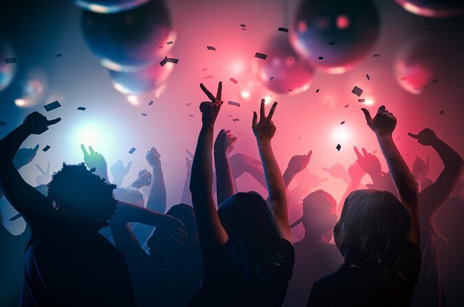 VIP Club Crawl Fremont Street, Las Vegas: Entry & Drink Specials - Practical Details