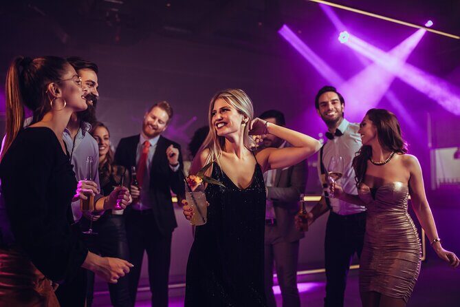 VIP Club Crawl Fremont Street, Las Vegas: Entry & Drink Specials - FAQ