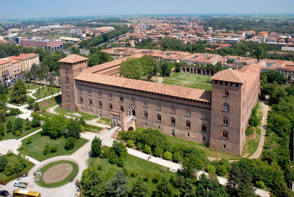 VIP Experience to Pavia and Vigevano - Languages Available