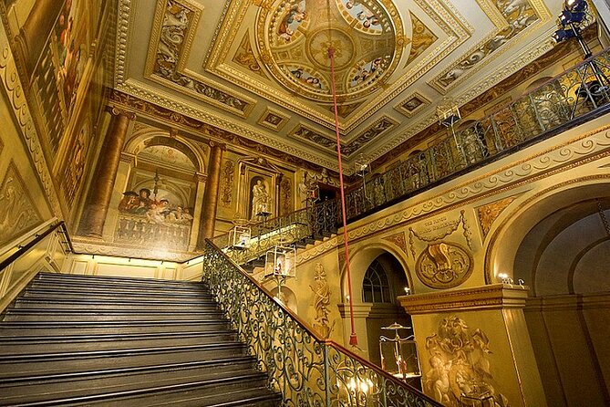 VIP Kensington Palace Tour & Royal Tea Crown Experience - Traveler Feedback