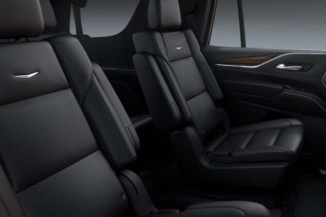 VIP Private Maui OGG Departure Transfer Black Cadillac Escalade - Why Choose a Private Cadillac Escalade Transfer in Maui?