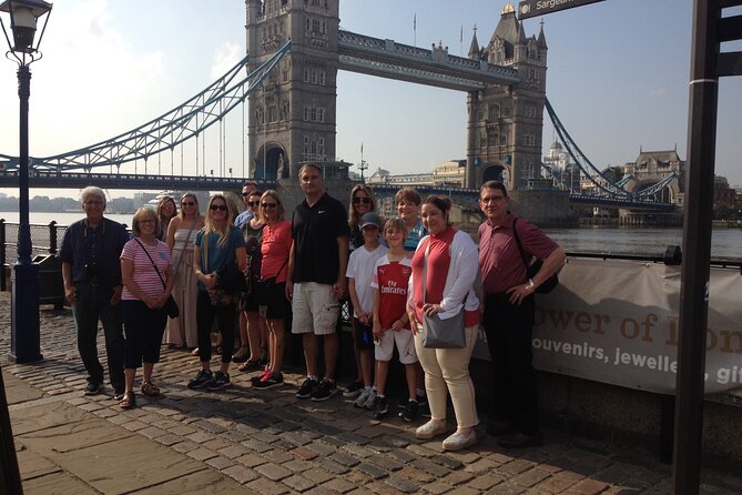 VIP Tower of London and Crown Jewels Tour With Private Beefeater Meet & Greet - Beefeater Private Audience