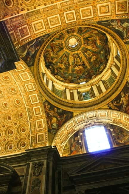VIP Vatican: Private Tour Priority Entry - Sistine & Museums - What to Expect and Practical Tips
