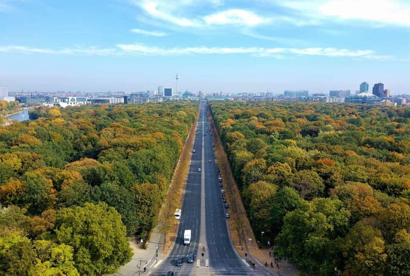 VIP Warnemünde-Berlin: Private Shore Excursion with a Van - Who Should Consider This Tour?