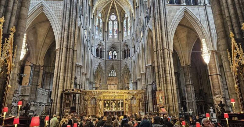 VIP Westminster Abbey & Upper Gallery and Buckingham Palace - VIP Westminster Abbey & Upper Gallery and Buckingham Palace: An In-Depth Look