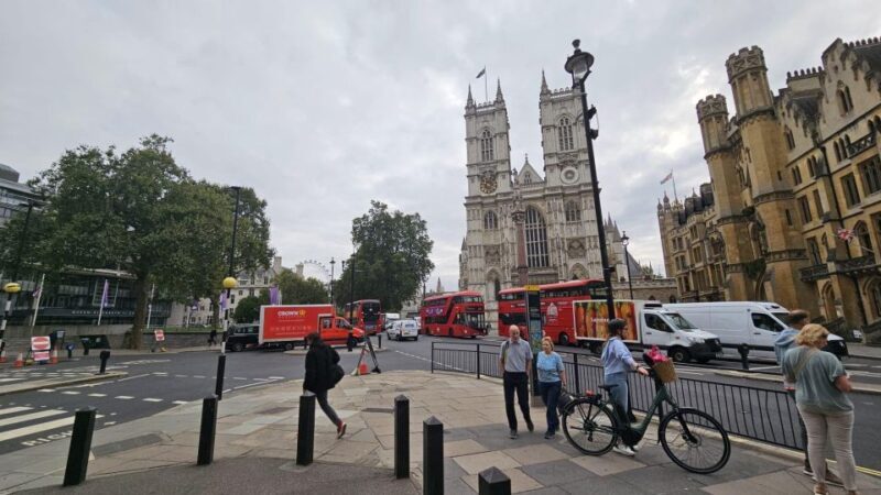 VIP Westminster Abbey & Upper Gallery and Buckingham Palace - Key Points