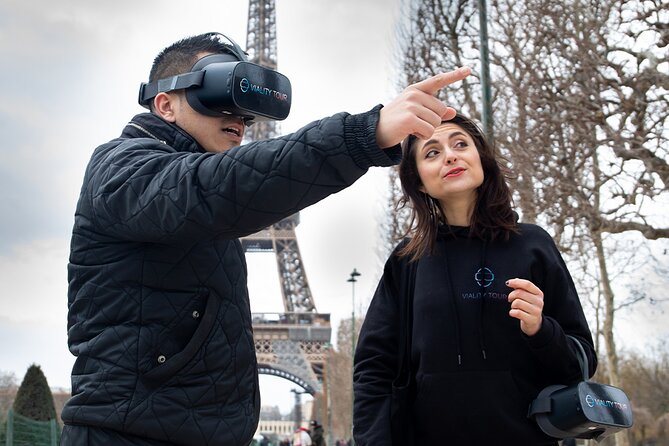 Virtual Reality Guided Tour at the Eiffel Tower - Reviews and Feedback