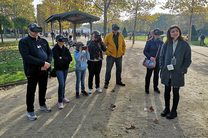Virtual Reality Guided Tour at the Eiffel Tower - Guided Tour Details