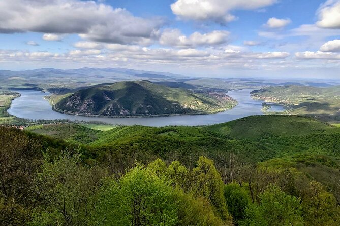 Visegrad Castle and Szentendre by the Danube Private Tour - Key Tour Details