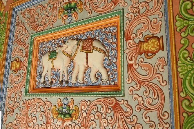 Visit Brihadeeswara Temple, Saraswati Library, Palace And Gallery In Thanjavur - Planning Your Visit