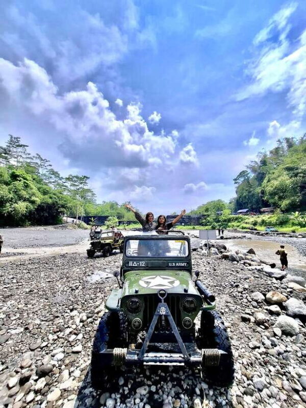 Visit jeep lava tour merapi yogyakarta - Key Points
