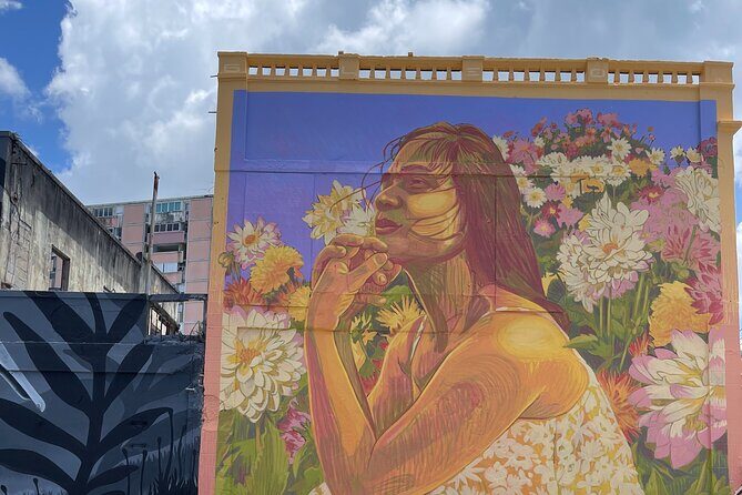 Visit Local Bars at Art District in San Juan - Key Points