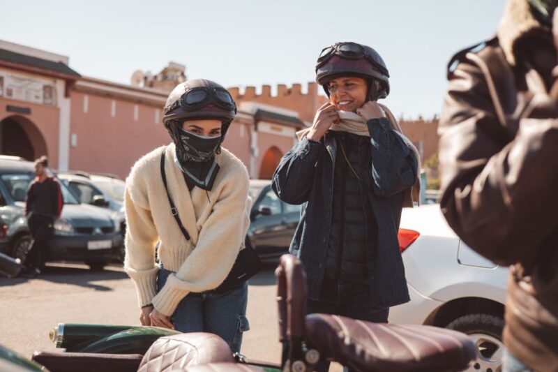 Visit Marrakech by Sidecar - 1h30 - off the Beaten Path - Meeting Point and Recommendations