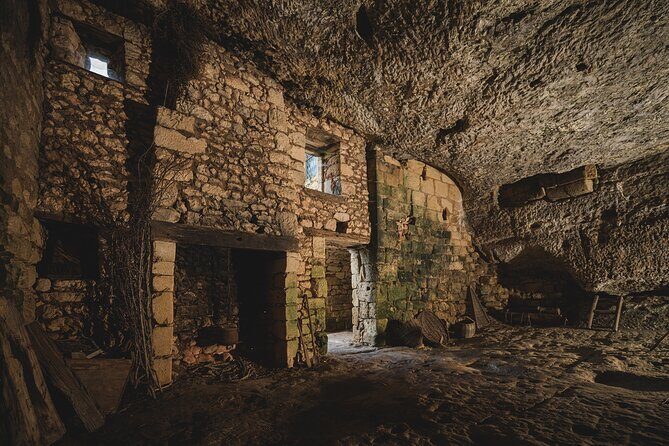 Visit of the Troglodytic Village of Madeleine - Authentic Experiences and Traveler Feedback