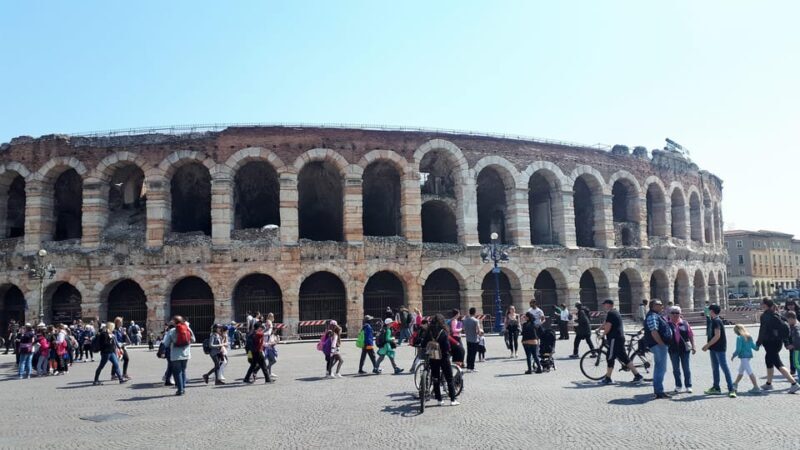 Visit of Verona and Lake Garda. Full day tour from Milan - Key Points