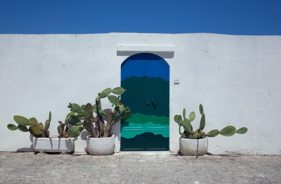 Visit Ostuni, Locorotondo & Polignano! Group Tour From Bari - Pickup and Drop-off Options
