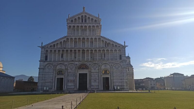 Visit Pisa & Lucca with lunch in a family-run winery - Who Will Enjoy This Tour?