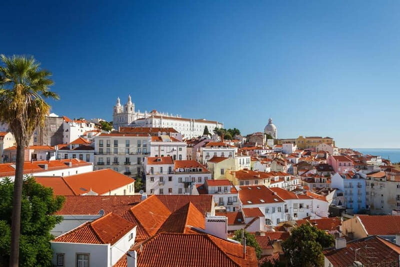 Visit the Alfama and Graça neighborhoods in a small group! - Key Points