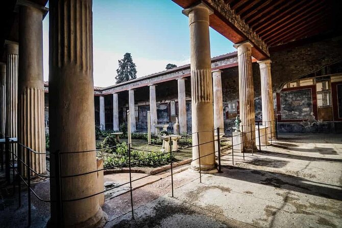 Visit the Archaeological Excavations of Pompeii From Sorrento - Personalized Attention in Small Groups