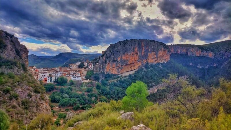 Visit the Most Beautiful Village in Valencia: Chulilla - Key Points
