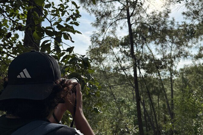 Visit the Sanctuary of the Guacamayas in free life - The Sum Up