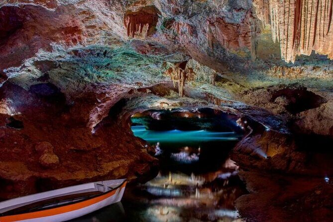 Visit to the Sant Josep Caves - An In-Depth Look at the Sant Josep Caves Tour