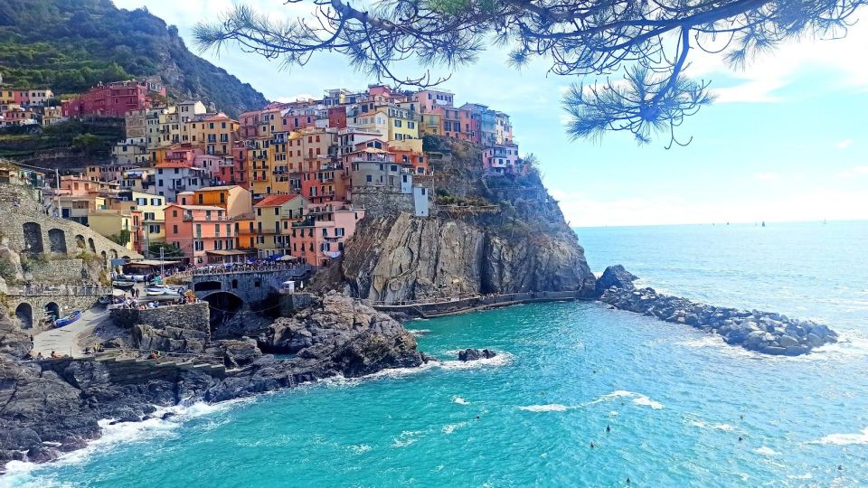 Visit Wonderland Cinque Terre in One Day - Key Points
