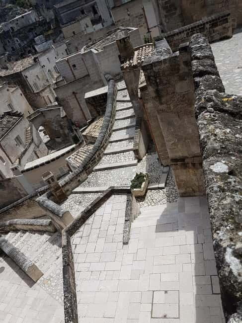 Visita ai Sassi di Matera in Italiano. CASA E CHIESA INCLUSE - Key Points