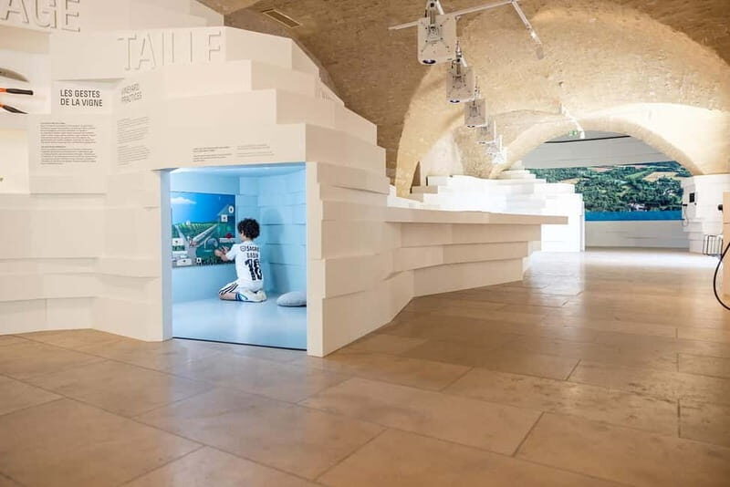 Visitor trail of the Cité in Chablis - Who will enjoy this tour most?