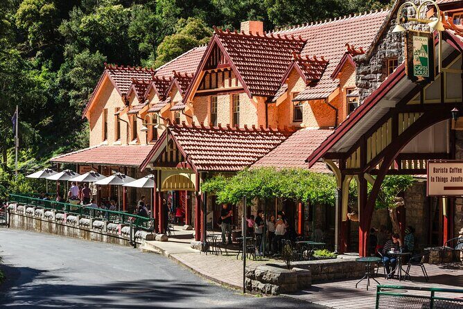 Vistas and Wines: Adelaides Gems and Wine Private Tour - Analyzing the Value