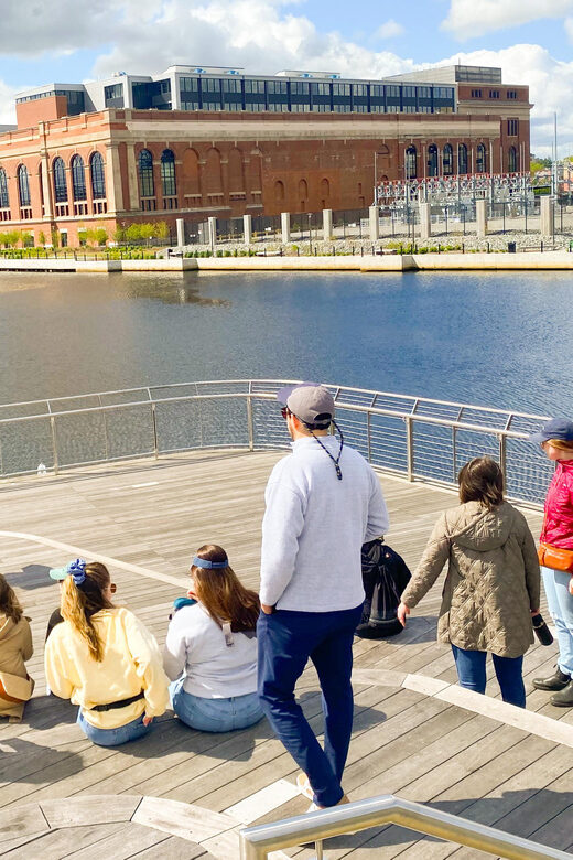 Voices of Resilience: Hidden History of Providence Tour - Key Points