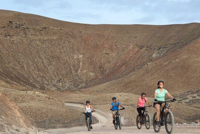 Volcanic Discovery PREMIUM eBike Tour; easy level: 35 km - Why Travelers Love This Tour