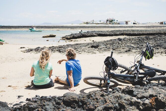 Volcanic Discovery PREMIUM eBike Tour; easy level: 35 km - Who Should Book This Tour?