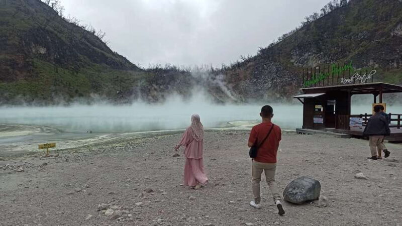 Volcano, Hot Spring, Mud Bathing, & Tea Tour all included - Key Points