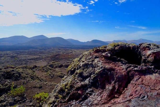Volcano Trekking Tour (Timanfaya Eruptions) - Tour Details
