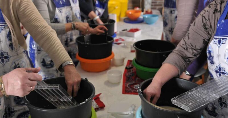 Volendam: 2.5-Hour Cheesemaking Workshop & Clog Making Tour - Good To Know